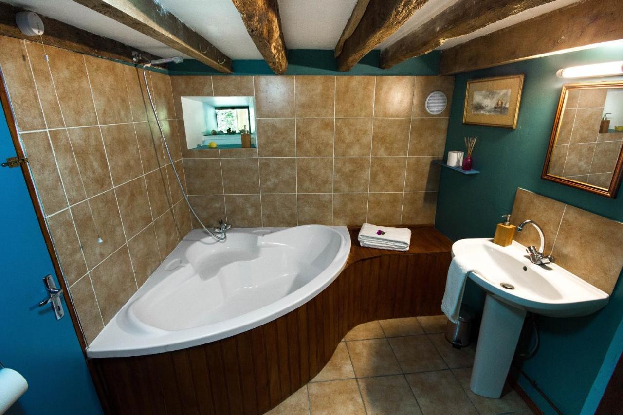 Herce Les Quatre Siecles B&B 외부 사진